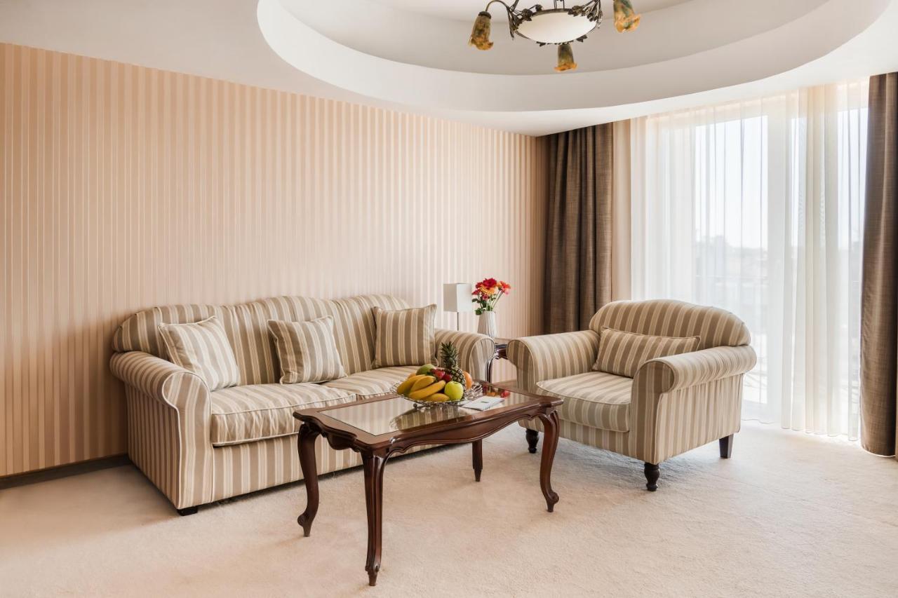 Dunav Plaza 4*